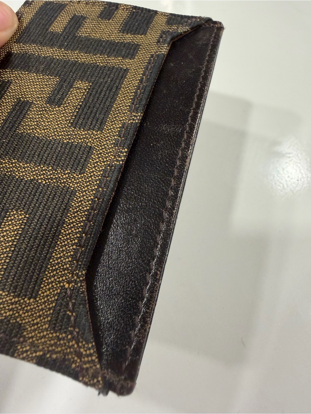 ✨ Authentic Fendi Zucca Card holder w/Entrupy COA ✨ - Picture 4 of 6